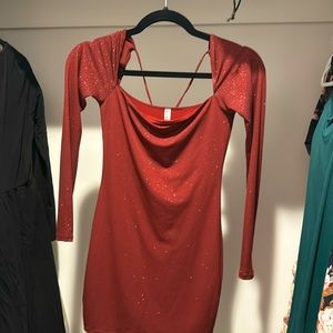 NWOT Lucy in the Stars sparkly maroon min dress! Size small